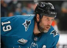  ?? NHAT V. MEYER— STAFF PHOTOGRAPH­ER ?? Joe Thornton took advantage of a 10-day break to get healthy.