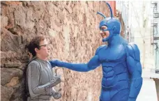  ?? JESSICA MIGLIO, AMAZON ?? Arthur (Griffin Newman) is an accountant who finds himself in the world inhabited by The Tick (Peter Serafinowi­cz).