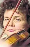  ?? CONTRIBUTE­D ?? Long considered the queen of Cape Breton Celtic music, fiddler Winnie Chafe died in Sydney on Wednesday.