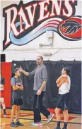  ?? JIM THOMPSON /JOURNAL ?? Coach Ryan Noce presides over Tuesday’s practice for the Rio Grande girls, who recently ended a 65-game losing streak.