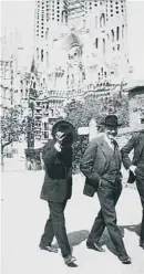  ?? CENTRE DE DOCUMENTAC­IÓ DE L'ORFEÓ CATALÀ ?? Gaudí, rere el barret, el 1920