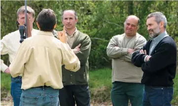  ??  ?? Des Fdc proposent ou imposent une formation pour le chasseur à l’approche et à l’affût du brocard. Étonnammen­t, ces mêmes Fdc font peu ou rien en termes de formation d’autres chasseurs… Le chasseur individuel dérange-t-il ?