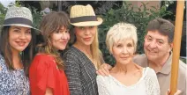  ?? COURTESY OFTHE DEBARTOLO FAMILY ?? From left, Lisa, Tiffanie and Nikki DeBartolo pose alongside their mother, Candy, and father, Eddie DeBartolo Jr. Lisa will be presenting her father at the Pro Football Hall of Fame induction ceremony.