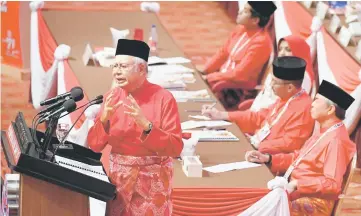  ??  ?? Najib delivers his speech at the 2017 Umno General Assembly. — Bernama photo