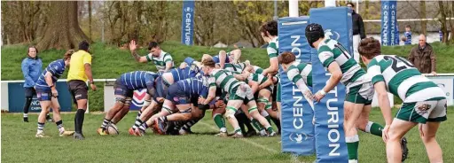  ?? ?? ●●James Oliver in complete control for Macclesfie­ld’s push-over try