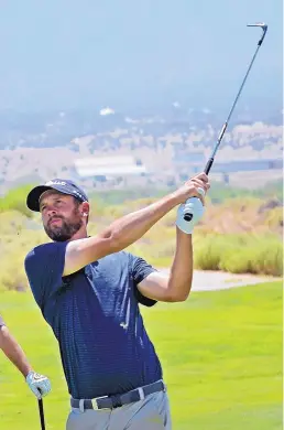  ?? JIM THOMPSON/JOURNAL FILE ?? David Muttitt, a teaching pro at Los Altos Golf Course, is shown playing in the 2016 Folds of Honor/Hoefel Open golf tournament at Twin Warriors. Today, he’ll be playing in the PGA Championsh­ip in St. Louis.