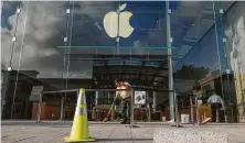 Highland Village - Apple Store - Apple