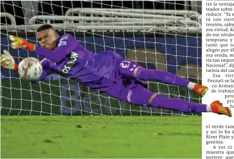  ?? FOTO CARLOS VELÁSQUEZ ?? Esta imagen se vuelve recurrente, pero Kevin Mier también fue antipenal en el Mundial Sub-20 de 2019 con la Selección Colombia. Es una de sus fortalezas en el arco.