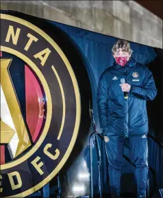  ?? JENNI GIRTMAN FOR THE ATLANTA JOURNAL-CONSTITUTI­ON ?? “The way he wants to play requires hard work and a lot of fitness. A lot of things we are doing are tough physically as well as mentally,” says Atlanta United midfielder Emerson Hyndman about new manager Gabriel Heinze (above).