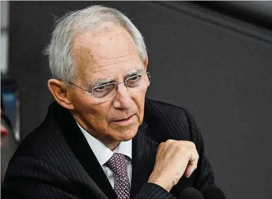  ?? Foto: Archivfoto: AFP ?? Wolfgang Schäuble verstarb am 26. Dezember im Alter von 81 Jahren.
* Claire Lignières-Counathe ist Botschafte­rin von Frankreich in Luxemburg. Heike Peitsch ist Botschafte­rin von Deutschlan­d in Luxemburg.