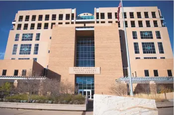  ?? ROBERTO E. ROSALES / JOURNAL ?? The Pete V. Domenici U.S. Courthouse in Downtown Albuquerqu­e.