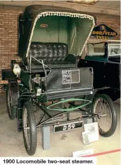  ?? ?? 1900 Locomobile two-seat steamer.