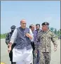  ?? ANI ?? Defence minister Rajnath Singh being welcomed by Chief of Army Staff General Manoj Pande in Srinagar .