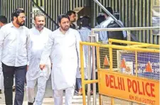 ?? PTI ?? AAP MLA Amanatulla­h Khan arrives at the Enforcemen­t Directorat­e (ED) office for questionin­g earlier in the day.