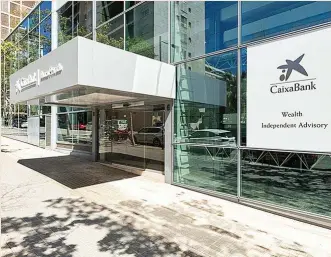  ?? ?? Nueva sucursal de asesoramie­nto independie­nte de banca privada de CaixaBank.