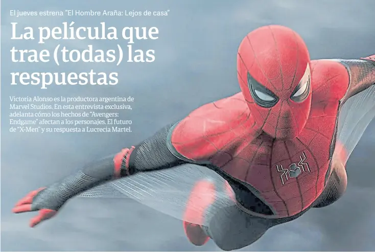  ?? SONY/UIP ?? Con todo. Peter Parker, en su nuevo traje. En la película que llega este jueves tiene una nueva amistad: Mysterio, encarnado por Jake Gyllenhaal. ¿ocupará el rol de Tony Stark?