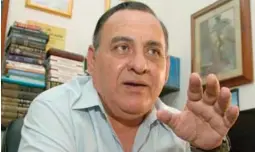  ?? ?? ANALISTA. El abogado Raúl Pineda Alvarado cree que JOH lleva las de perder porque la Fiscalía recogió “un arsenal” de evidencia.