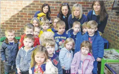  ?? Picture: Andy Payton FM4708416 ?? Rebecca Cooper, Vicki Fennell, Sarah Coleman, Alison Truss, Julie Edwards and Karen Plaw with the disappoint­ed children