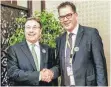  ?? FOTO: IMAGO ?? Entwicklun­gsminister Gerd Müller (CSU/rechts) und Achim Steiner, Leiter des United Nations Developmen­t Programme.