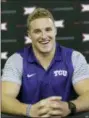  ?? LM OTERO — THE ASSOCIATE PRES ?? TCU linebacker Ty Summers used to be a dual-threat quarterbac­k. He’s found a home on defense.