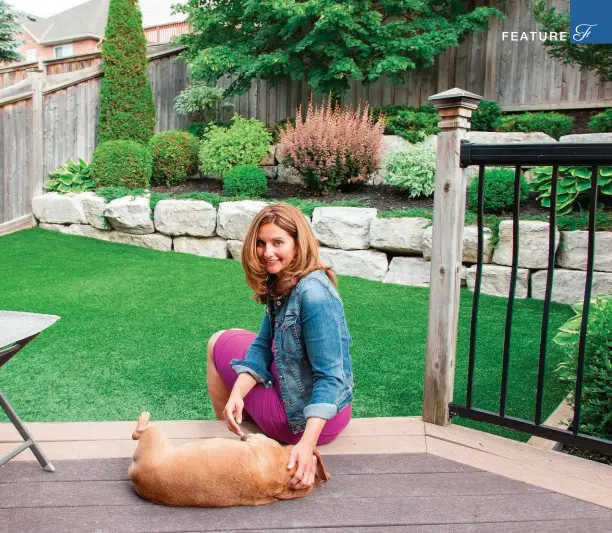  ??  ?? ABOVE: Tara Graham FACING PAGE: Low-maintenanc­e synthetic grass in the Graham’s front yard.                              TOMASZ ADAMSKI