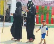  ??  ?? ▪ Muslim women voters at Thana Bhawan.