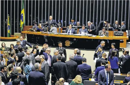  ?? LUIS MACEDO/CÂMARA DOS DEPUTADOS - 3/4/2018 ?? Plenário. Sessão deliberati­va do Congresso Nacional, realizada em abril, presidida pelo senador Eunício Oliveira (MDB-CE)