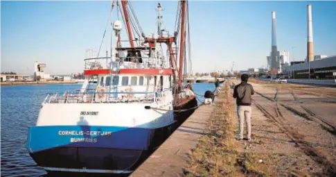  ?? // EFE ?? El pesquero escocés retenido en el puerto de Le Havre