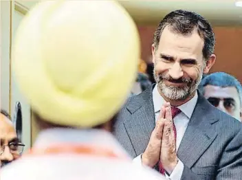  ?? JAVIER LIZON / EFE ?? FELIPE DE BORBÓN Los Reyes inauguraro­n Fitur, donde recorriero­n los estands de las comunidade­s autónomas y también los de algunos países como India