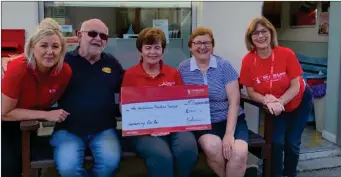  ?? ?? Attending the cheque presentati­on are (from left) Tracey Ashton, AANI volunteer; Tony Mcavinney, Magheravee­ly DA; Sally Masterson, AANI volunteer; Irene Mcconkey, Magheravee­ly DA and Maureen O’hara, AANI volunteer.