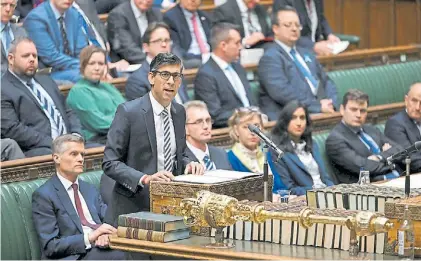  ?? AFP ?? Defensa. El primer ministro Rishi Sunak, ante los miembros del Parlamento del Reino Unido en Londres.