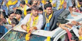  ?? ANI ?? AAP’s chief ministeria­l candidate Isudan Gadhvi during a roadshow in Jamjodhpur on Tuesday.