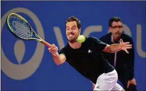  ??  ?? Richard Gasquet s’est difficilem­ent sorti d’un duel fratricide contre Herbert.