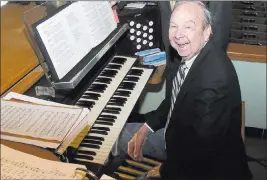  ?? Warren Ruda ?? The Times-tribune via AP Carl Coates, 83, started playing piano when he was about 10. “I love it,” he says.