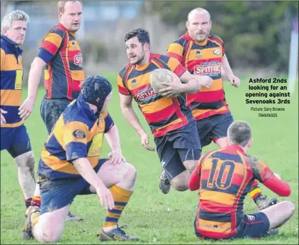  ?? Picture: Gary Browne FM4696505 ?? Ashford 2nds looking for an opening against Sevenoaks 3rds