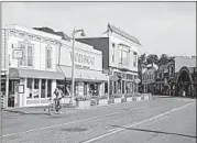  ?? ERIC RISBERG/AP ?? Closed restaurant­s and shops in Sausalito, California. Restaurant­s have hit especially hard in the pandemic.