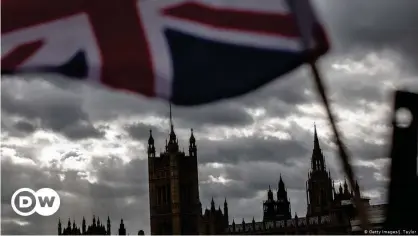  ??  ?? A union flag flies outside the British Parliament