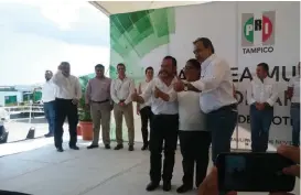  ?? ESPECIAL ?? Toma protesta la nueva directiva del partido en Tampico.