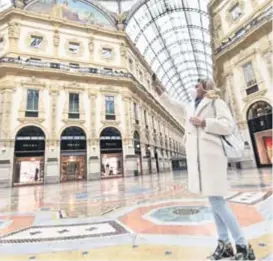  ?? REUTERS ?? U milanskom trgovačkom središtu
Galleria Vittorio Emanuele II praktički nema kupaca