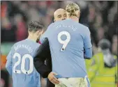  ?? FOTO: LA PRESSE ?? Guardiola y Haaland, líderes del City