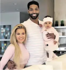  ??  ?? Tristan Thompson hat Khloé Kardashian erneut betrogen – mit Kylie Jenners BFF Jordyn Woods (ganz links).