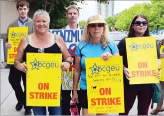  ?? Daily Courier file photo ?? The 19-week strike at Gateway Casinos properties in Kelowna, Penticton, Vernon and Kamloops lasted from June 29 to Nov. 9.