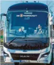  ?? Foto: nordphoto ?? Der neue DFB-Mannschaft­sbus stammt aus dem Hause VW.