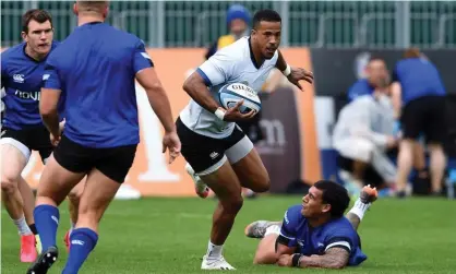  ?? Photograph: Patrick Khachfe/JMP/Shuttersto­ck ?? Anthony Watson, pictured training for Bath, said: ‘You have to give people a choice, because assoon as it is forced on anyone to have to do anything it becomes pointless.’