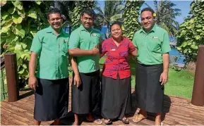  ?? PHOTO: KEVIN NORQUAY ?? The ever-attentive and cheerful staff at Sinalei Reef Resort and Spa.