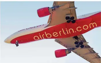  ??  ?? Vorerst werden die Flieger von Air Berlin auch weiter in Saarbrücke­n landen.
FOTO: DPA