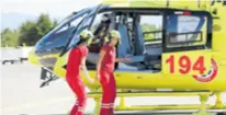  ??  ?? U Dubrovniku pokazna vježba Hitne helikopter­ske medicinske službe