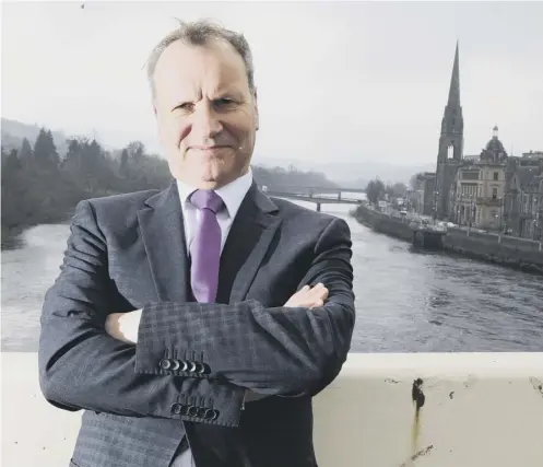  ?? PICTURE: CHRIS AUSTIN ?? 0 Pete Wishart said he found the abuse he got in the wake of an article about independen­ce ‘extraordin­ary’