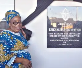  ??  ?? On behalf of the mayor, City of uMhlathuze Deputy Mayor Cllr Silondile Mkhize of cially opened the eSikhalani Fire Station on Thursday Supplied