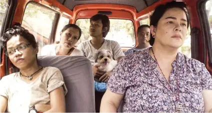  ??  ?? DEATH. Iyay ( Jaclyn Jose) takes her entire family on a road trip from Cebu to Dumaguete when she learns that her estranged husband has died.